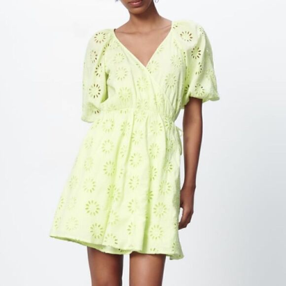 NWT Zara Openwork Embroidered Dress - Picture 2 of 14